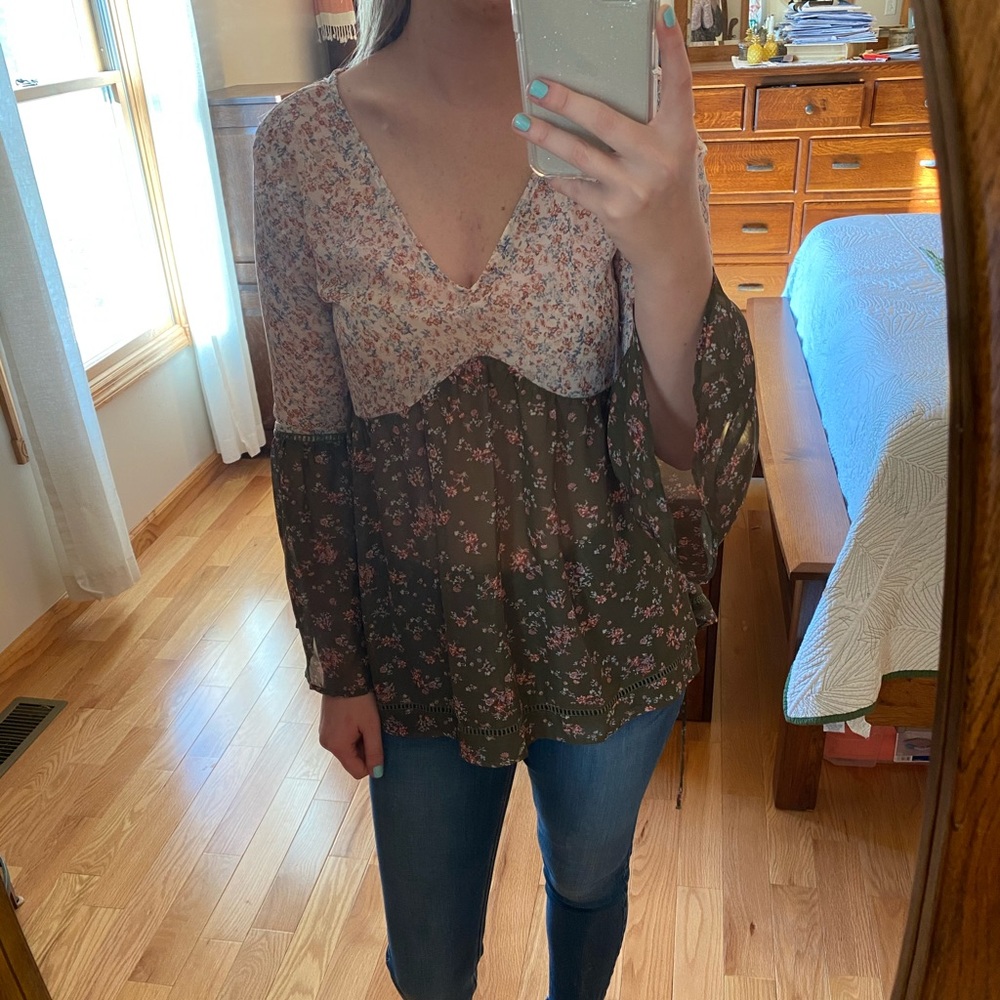 🍍 BONGO Blouse